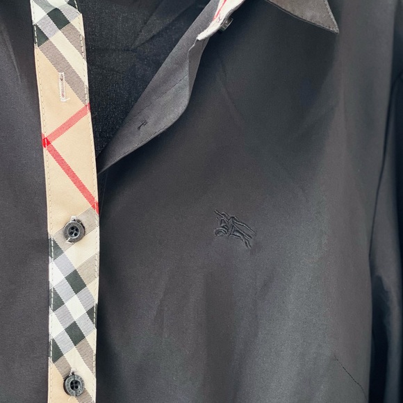 Burberry shirt - Picture 4 of 6